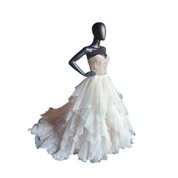 NWOT Sweetheart Strapless Blush Tiered Ball Gown Wedding Dress - Mori Lee - Picture 8 of 14